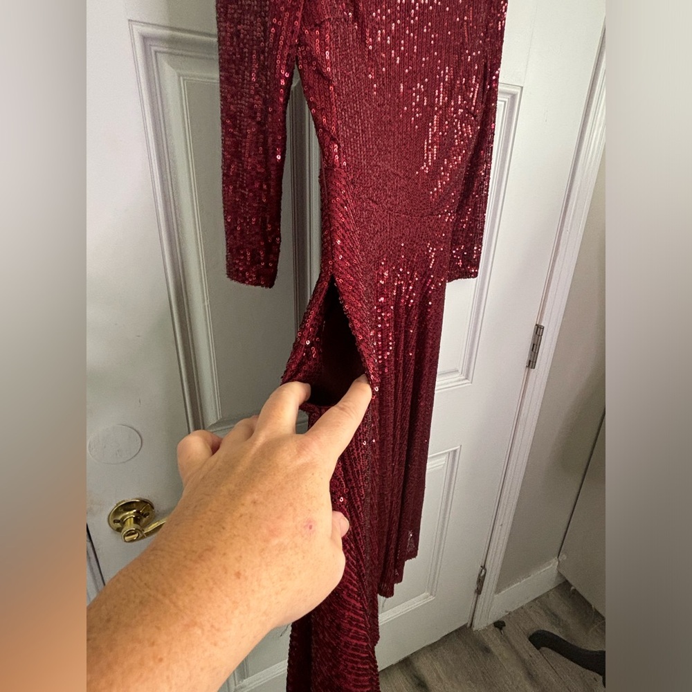 NWOT Unique Vintage Burgundy Sequin Sparkle Dress size medium 6/8 - Picture 5 of 5